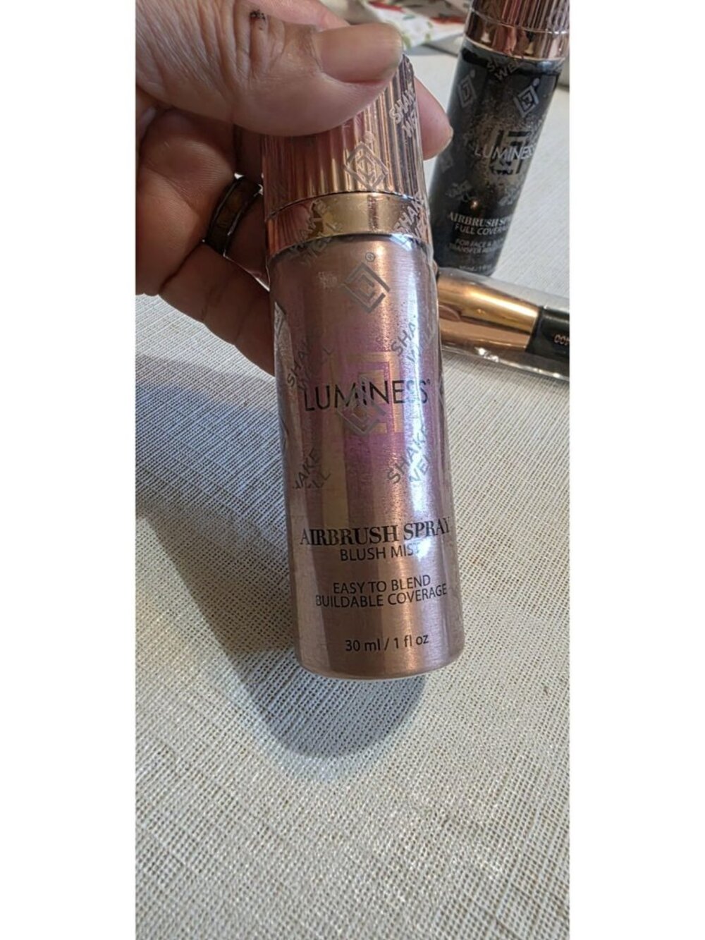 LUMINESS AIRBRUSH SPRAY SILK FOUNDATION,HYDRATING PRIMER,& BLUSH MIST Light Tan - Picture 5 of 8